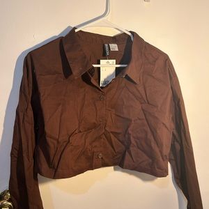 NWT crop boxy button up